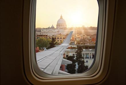 Panorama Rzymu z okna samolotu